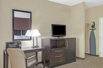 Whitney Inn & Suites Hamden Buitenkant foto