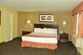 Whitney Inn & Suites Hamden Buitenkant foto